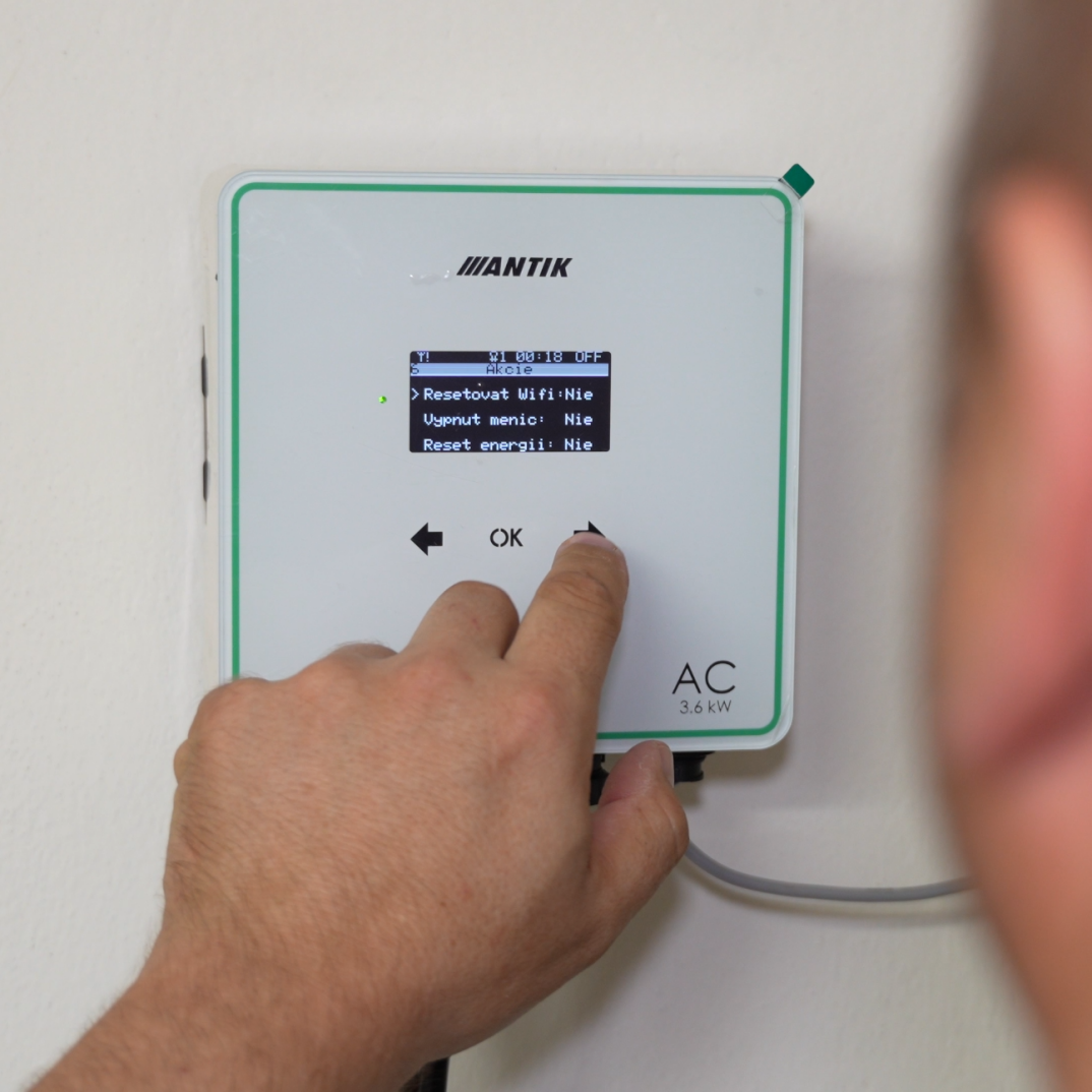 ANTIK Smart menič pre ohrev vody z prebytkov